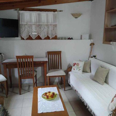 Panthea Cottage 스타브로우폴리스 외부 사진