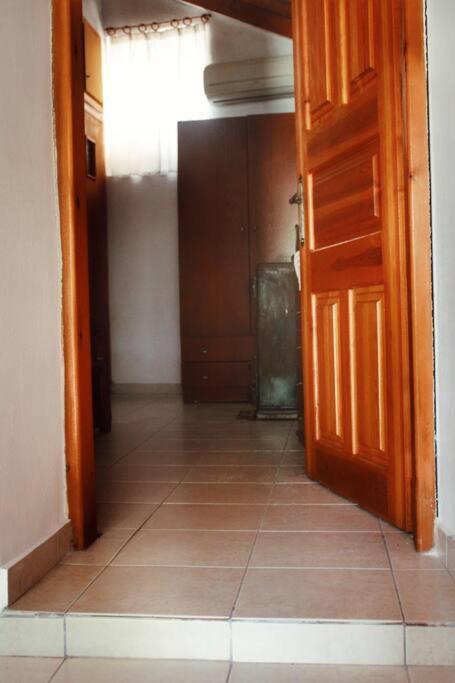 Panthea Cottage 스타브로우폴리스 외부 사진
